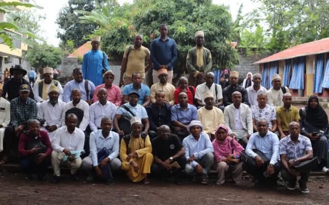 Comores : les écoles privées refusent les congés du 3 au 8 novembre et accusent le ministère de deux poids, deux mesures